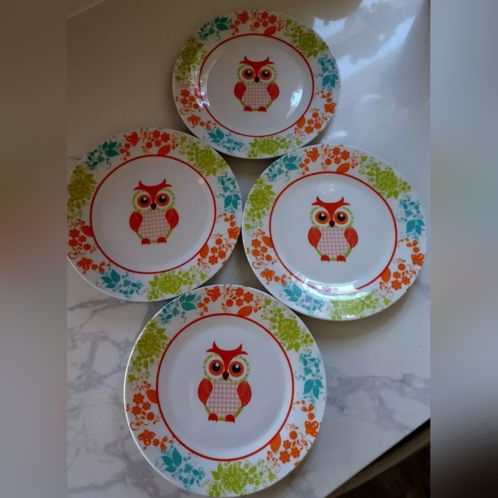 Trisa Owl 8 Inch Salad‎ Dessert Plates Set Of Four